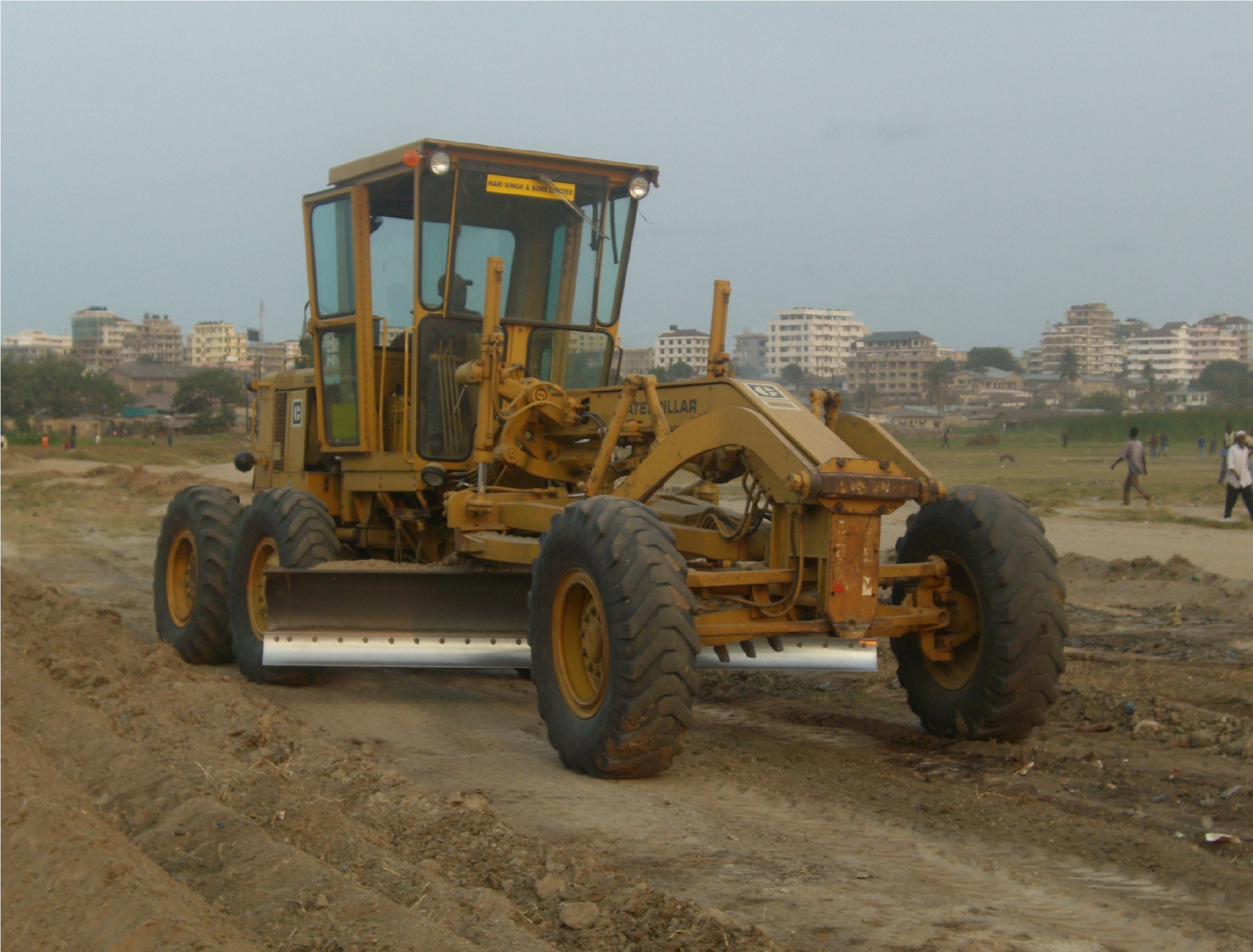 GRADER 140G
